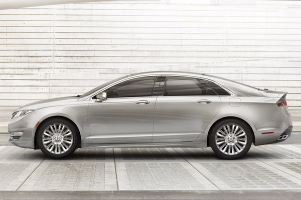 2013 Lincoln MKZ