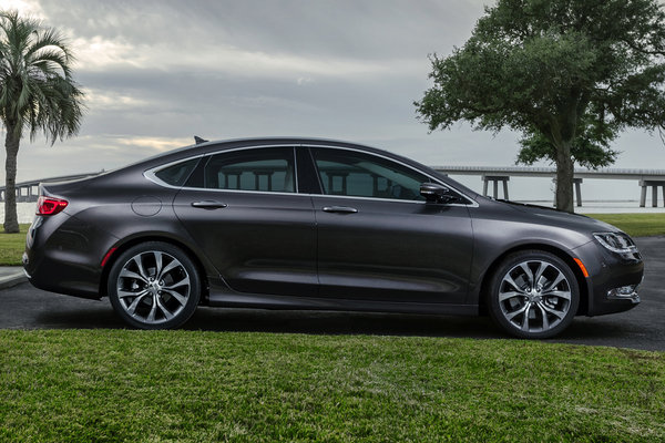 2015 Chrysler 200 C