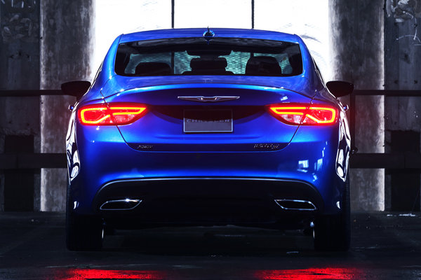 2015 Chrysler 200 S