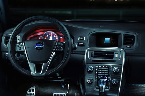 2015 Volvo S60  Polestar Instrumentation