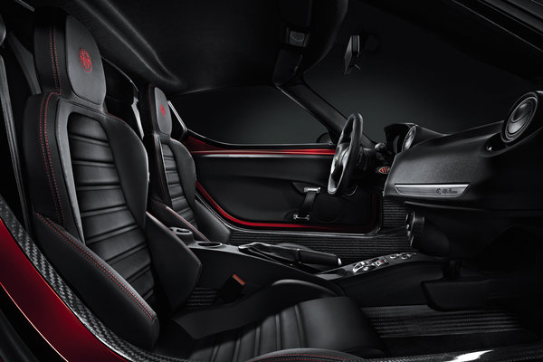 2015 Alfa Romeo 4C Interior