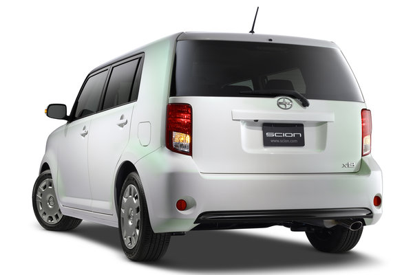 2014 Scion xB Release Series 10.0