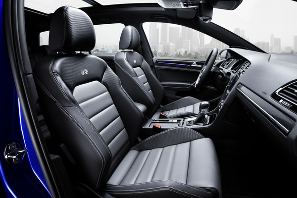 2015 Volkswagen Golf Variant Interior