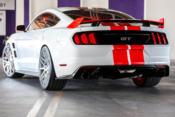 2014 Ford 3D Carbon Mustang