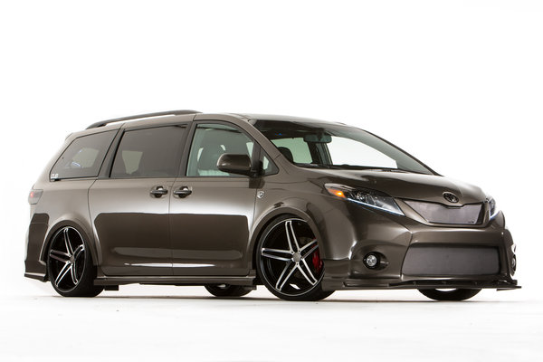 2014 Toyota Sienna DUB Edition