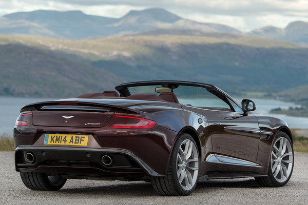 2015 Aston Martin Vanquish Volante