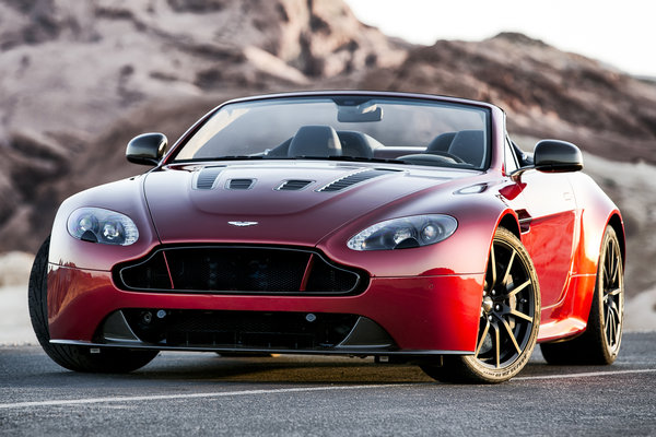 2015 Aston Martin Vantage S V12 Convertible