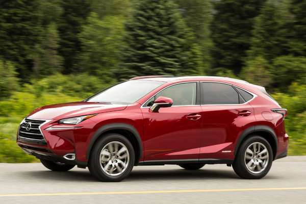 2015 Lexus NX 300h