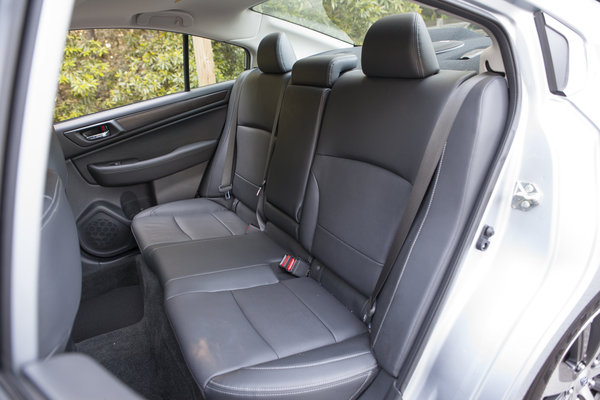 2015 Subaru Legacy Interior