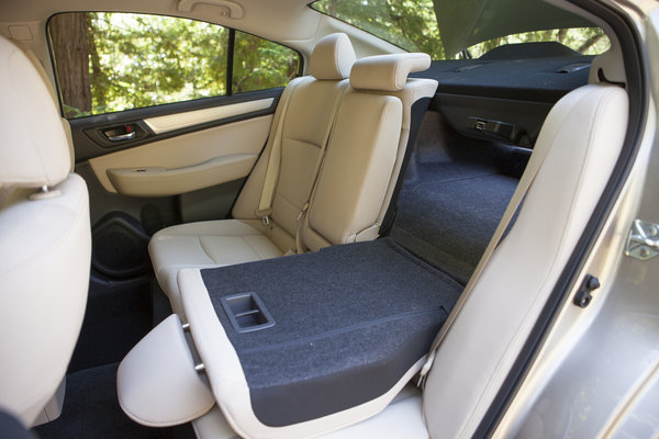 2015 Subaru Legacy Interior