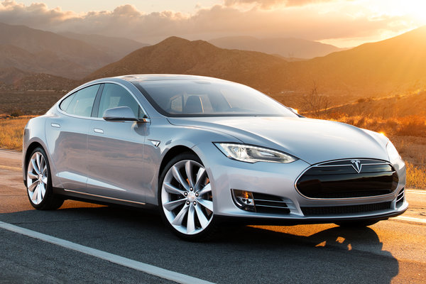 2015 Tesla Model S