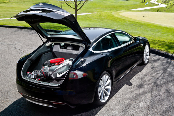 2015 Tesla Model S