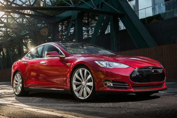 2015 Tesla Model S