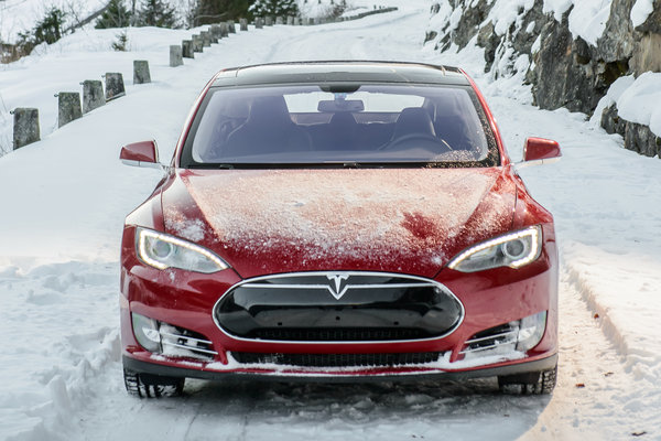 2015 Tesla Model S