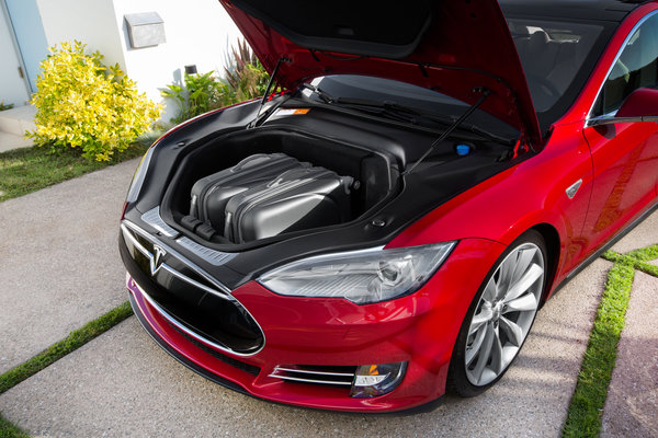 2015 Tesla Model S