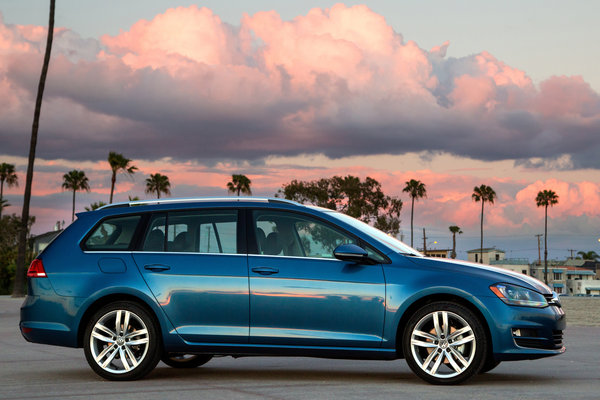 2015 Volkswagen Golf SportWagen