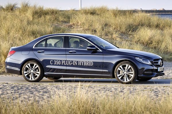 2016 Mercedes-Benz C-Class