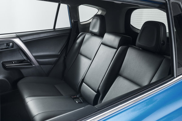 2016 Toyota RAV4 Interior