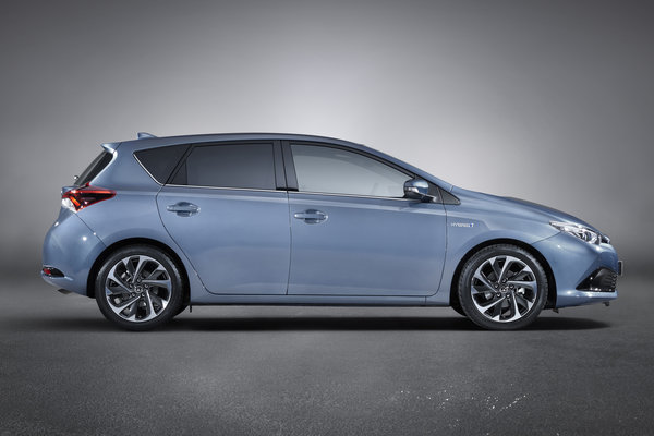 2015 Toyota Auris