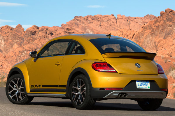 2016 Volkswagen Beetle Dune