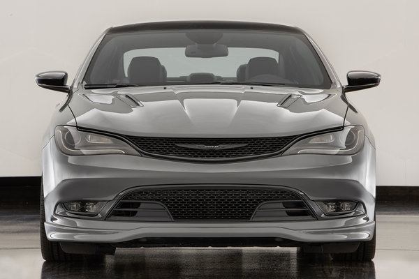 2015 Chrysler 200 S Mopar