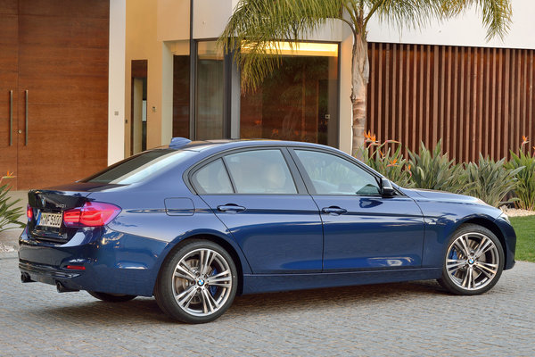 2016 BMW 3-Series sedan