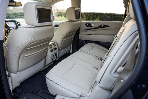 2016 Infiniti QX60 Interior