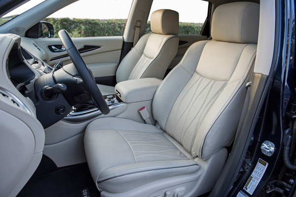 2016 Infiniti QX60 Interior