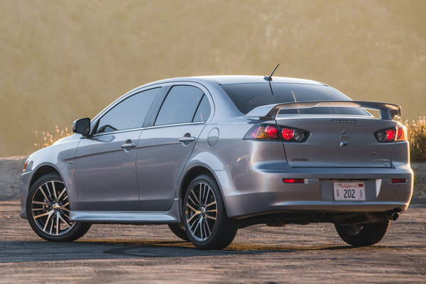 2016 Mitsubishi Lancer GT