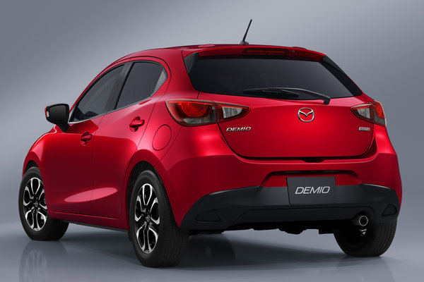 2015 Mazda Demio