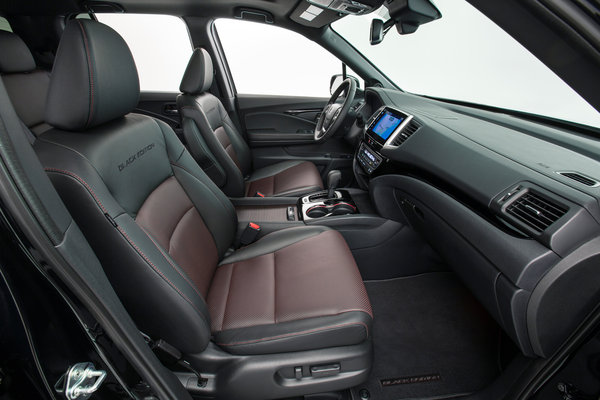 2017 Honda Ridgeline Interior