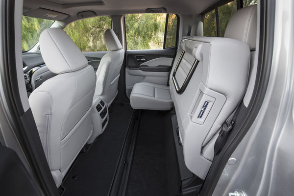 2017 Honda Ridgeline Interior