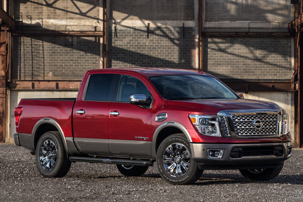 2017 Nissan Titan Crew Cab