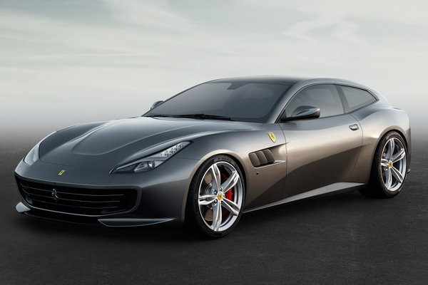 2017 Ferrari GTC4Lusso