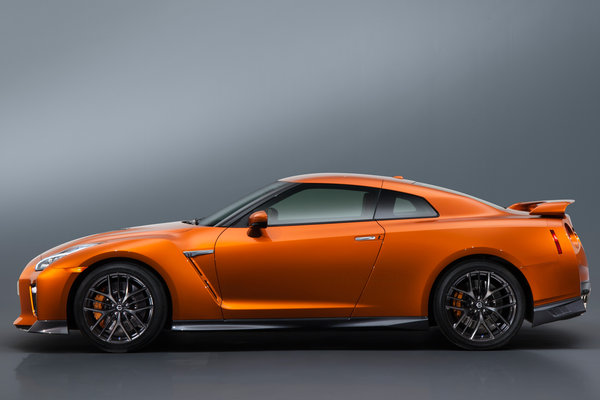 2017 Nissan GT-R