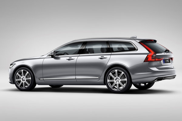 2017 Volvo V90