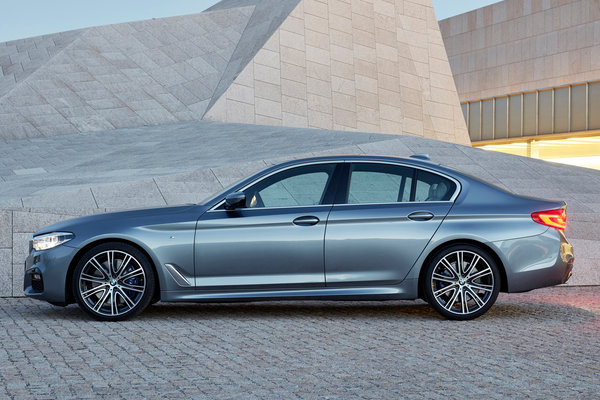 2017 BMW 5-Series sedan