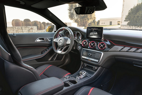 2018 Mercedes-Benz GLA-Class AMG GLA45  Interior