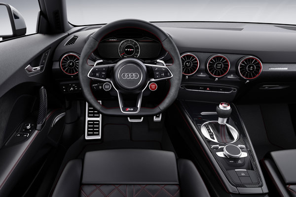 2018 Audi TT RS coupe Interior