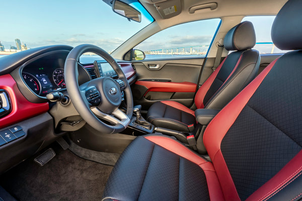 2018 Kia Rio sedan Interior