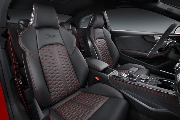 2018 Audi RS 5 Interior