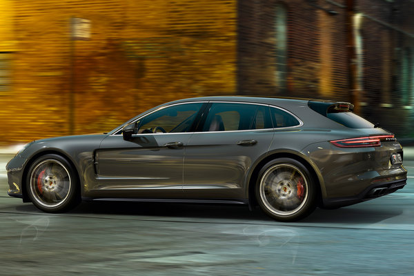 2018 Porsche Panamera Sport Turismo Turbo