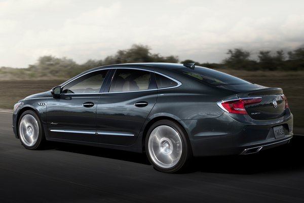 2018 Buick LaCrosse Avenir