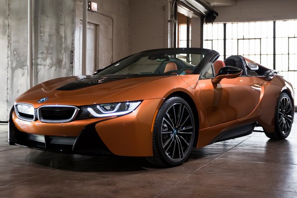 2019 BMW i8 Roadster