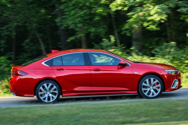 2018 Buick Regal Sportback GS