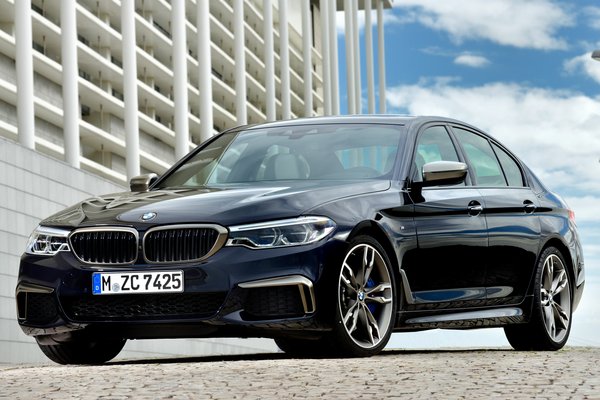 2018 BMW 5-Series M550i xDrive sedan