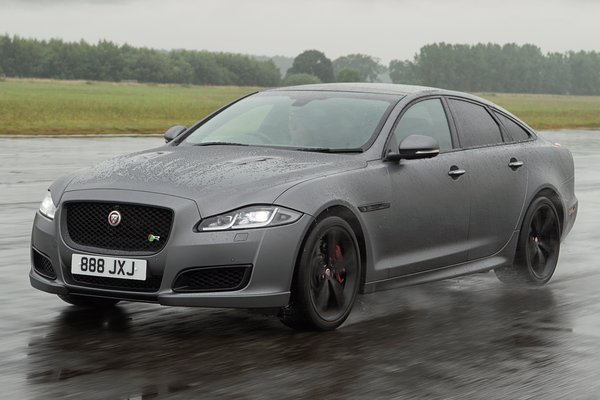 2018 Jaguar XJ XJR575