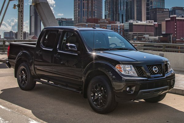 2018 Nissan Frontier Crew Cab Midnight Edition