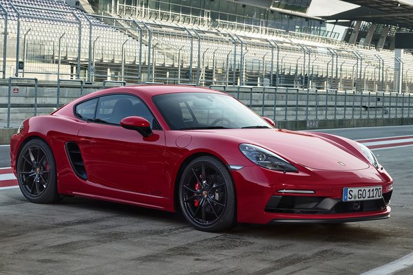 2018 Porsche 718 Cayman GTS