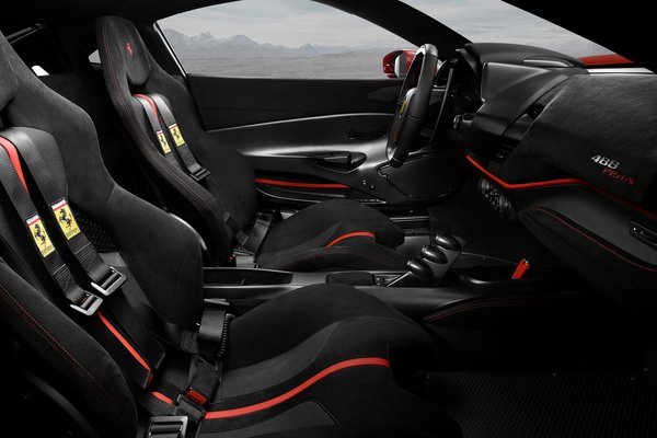 2019 Ferrari 488 Pista Interior